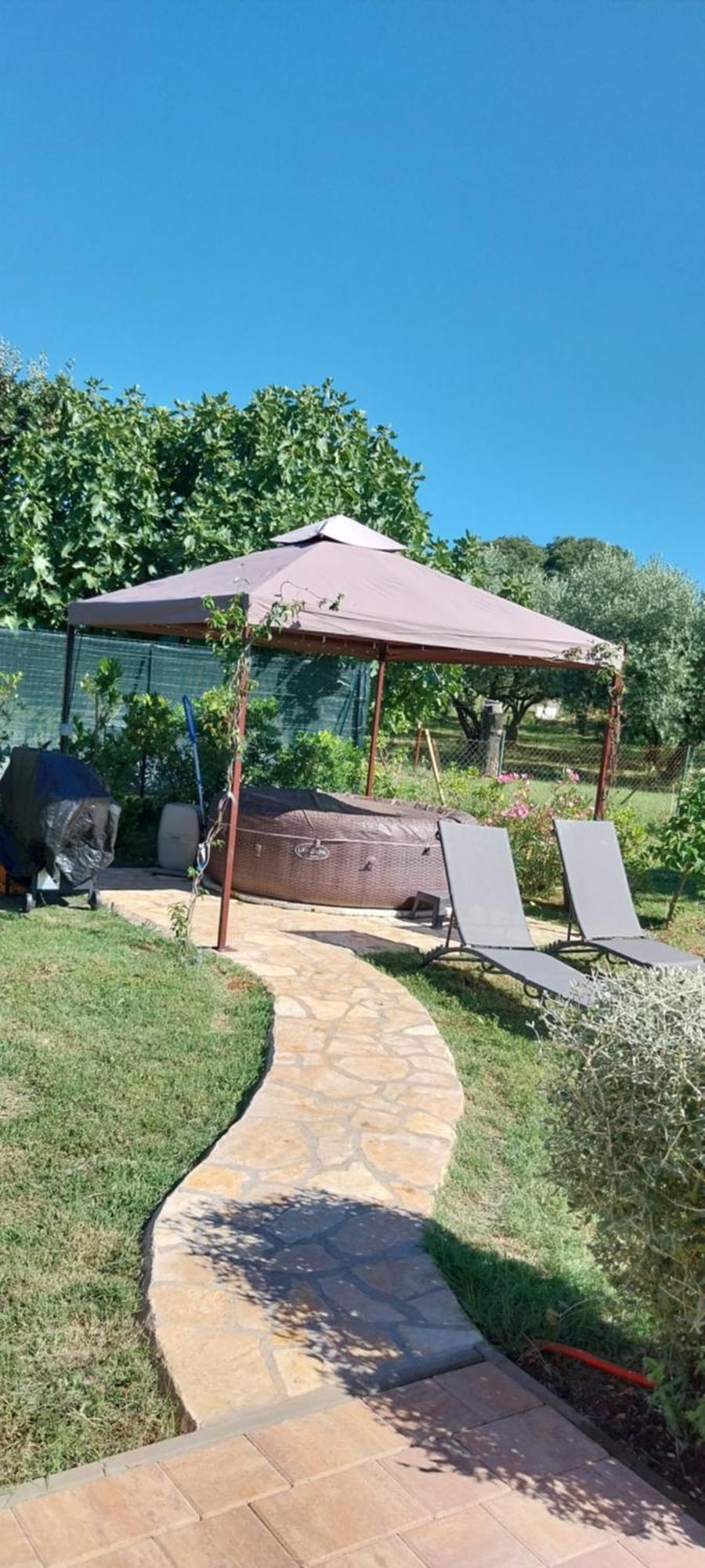 Vila Dubravka - Schoen Und Komfortabel Inmitten Von Olivenbaeumen Und Weinbergen Mit Whirlpool Valtura Esterno foto